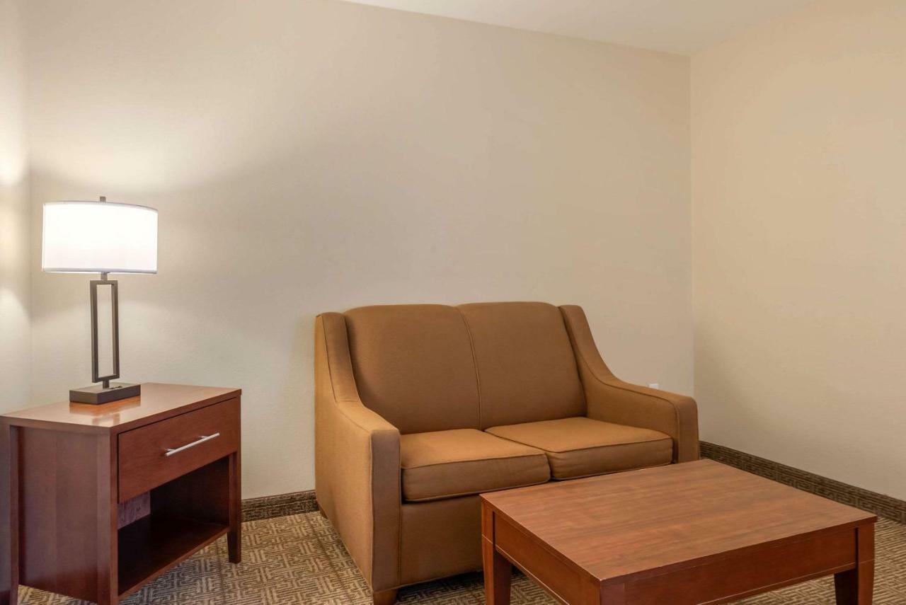 Comfort Inn Limon Eksteriør billede